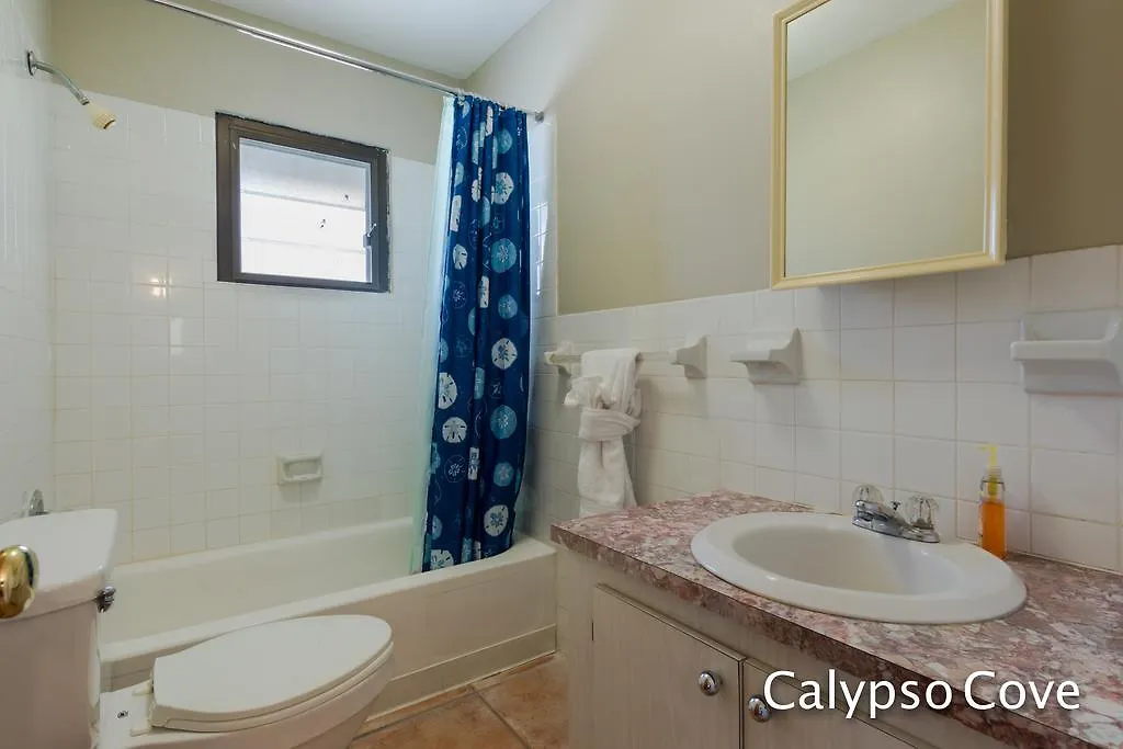 דירות ווסט ביי Calypso Cove