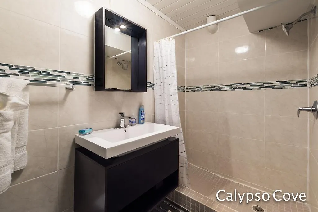 דירות ווסט ביי Calypso Cove 0*,  איי קיימן